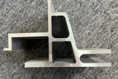 擠壓鋁型材具有哪些特點？